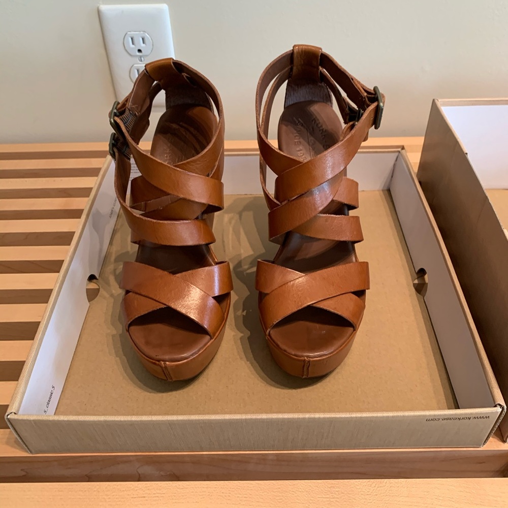 Kork Ease Wedge